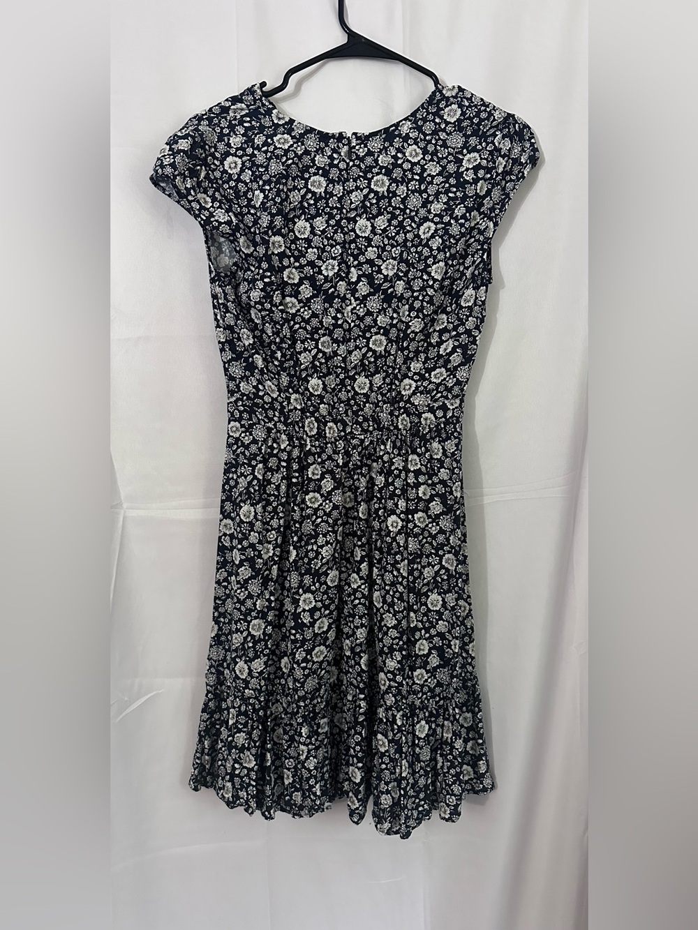 J.Crew Mercantile floral faux wrap dress - Picture 6 of 6